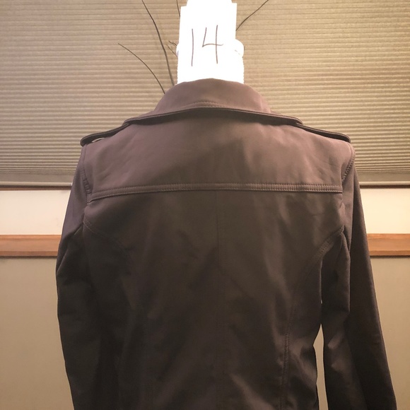jacket - Picture 3 of 4